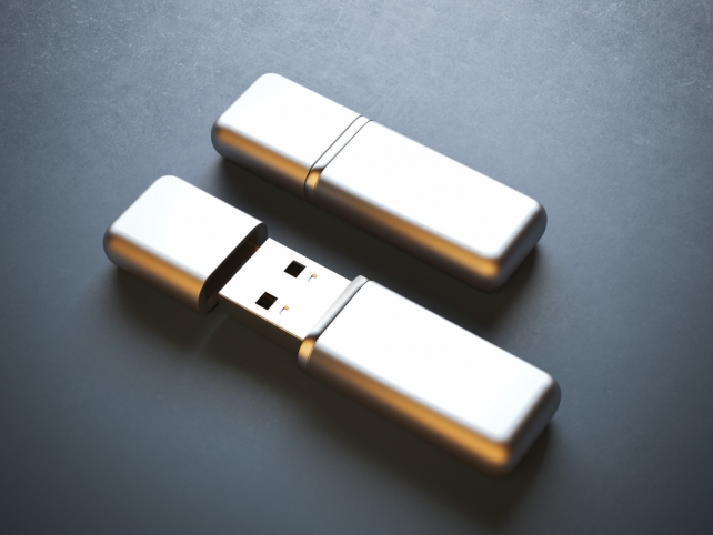 4 Cool Things You Can Do With Your USB Flash Drive